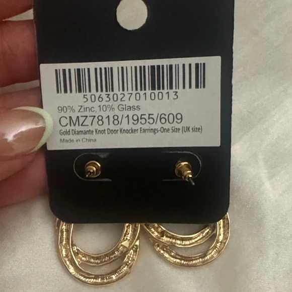 PRETTYLITTLETHING Gold Textured Double Hoop Dangle Earrings - Picture 2 of 2